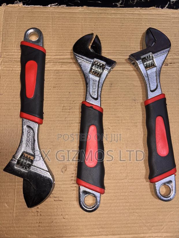 10" Adjustable Shifting Spanner · Photo 2