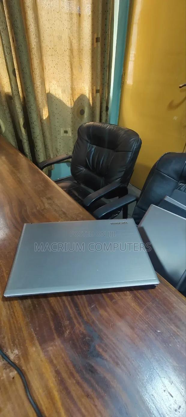 Laptop Toshiba Tecra Z50 8GB Intel Core I5 SSD 256GB photo 3