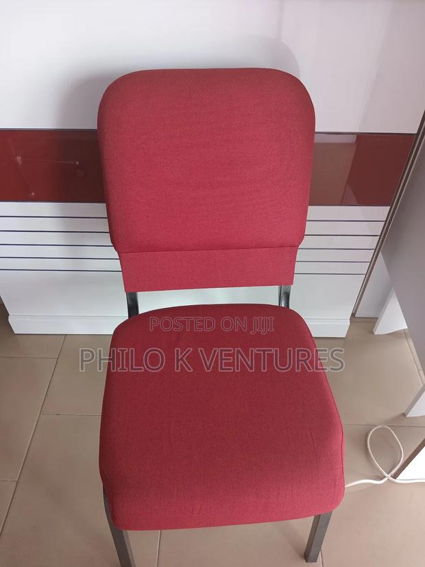Executive Auditorium Chair · Photo 2