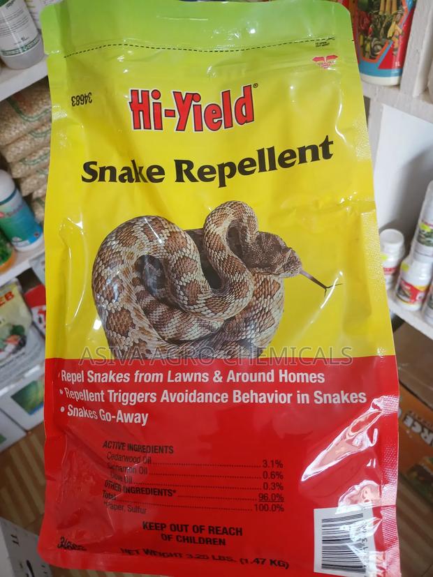 Hi-Yield Snake Repellent Powder photo 2