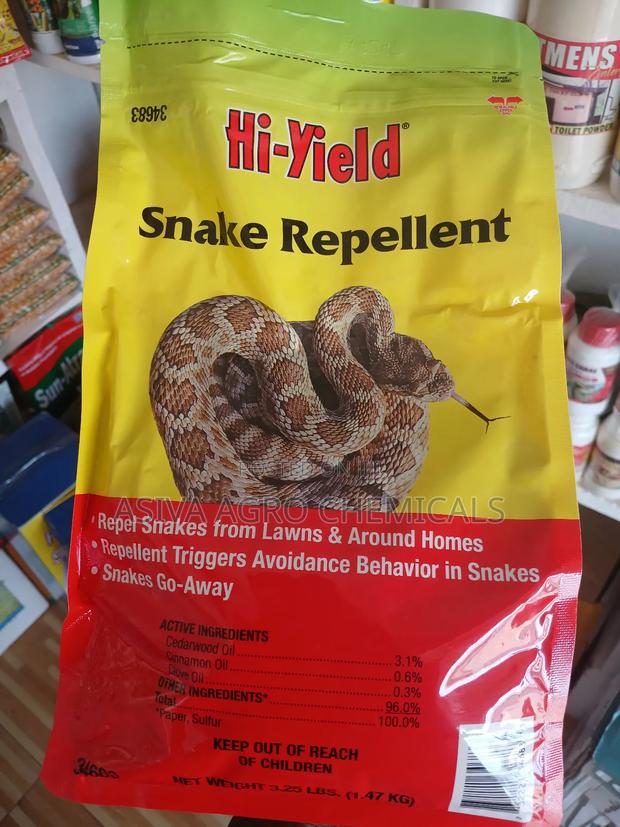 Hi-Yield Snake Repellent Powder photo 3