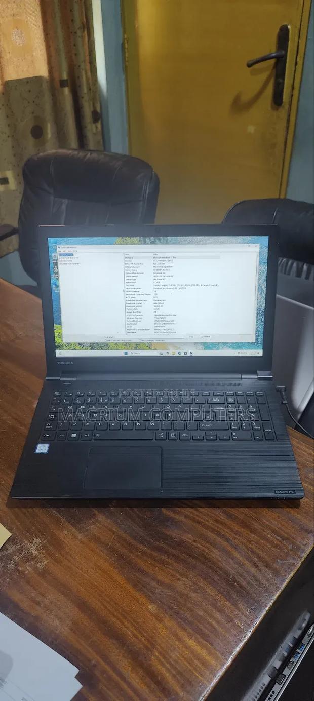 Laptop Toshiba Satellite A500 8GB Intel Core I7 SSD 256GB photo 2