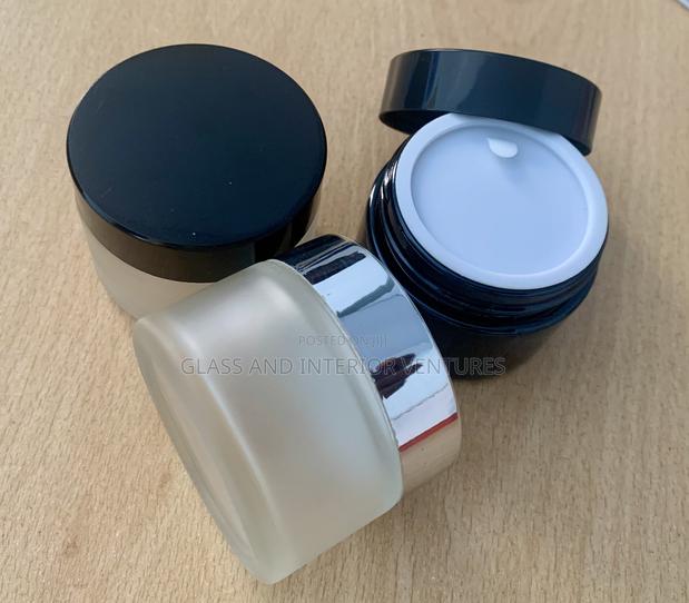 Cosmetic Glass Containers, Tins and Jars photo 3
