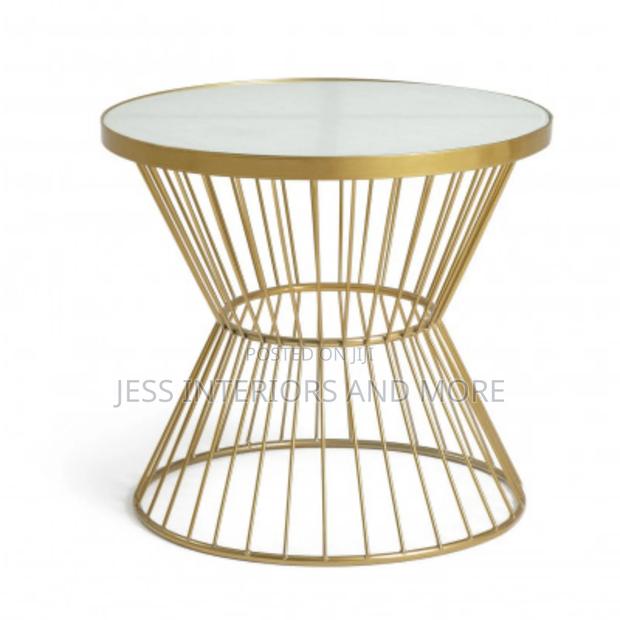 Modern Hourglass Side Table · Photo 3
