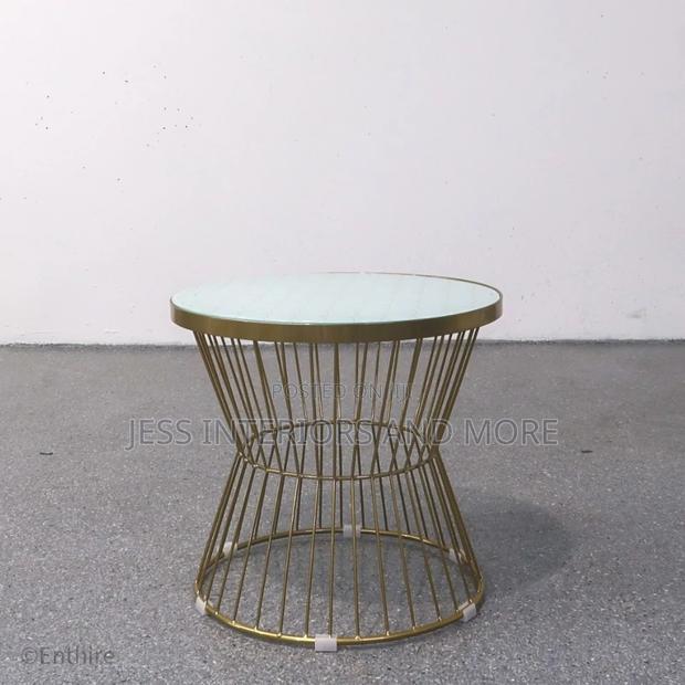 Modern Hourglass Side Table · Photo 4