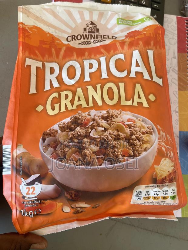 Tropical Granola · Photo 4