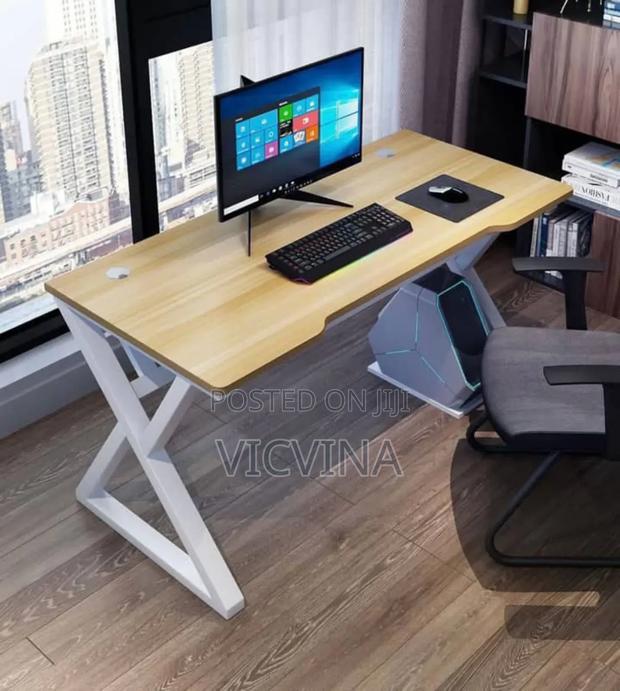 Gaming/Studio/Office and Computer Table photo 4