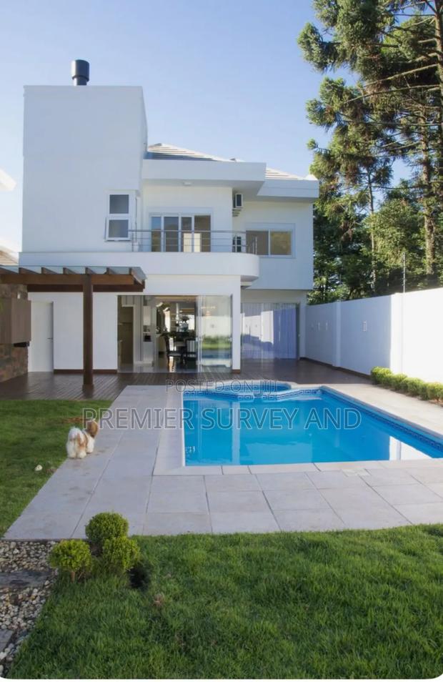 Swimming Pool Construction · Photo 4