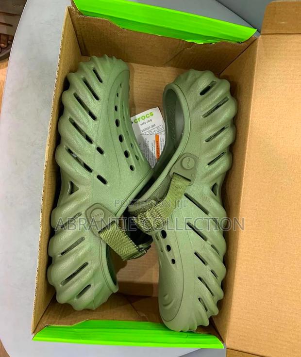 Crocs Unisex Echo Clog Green · Photo 3