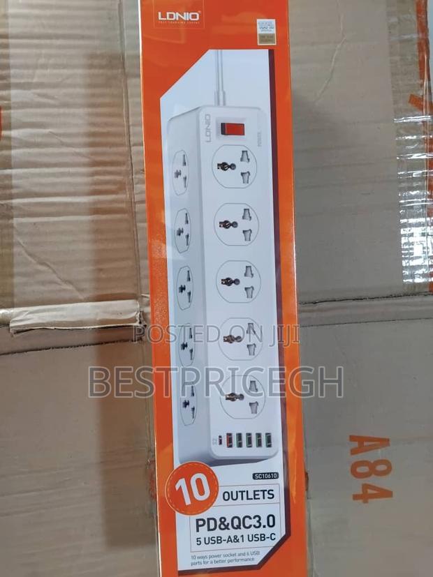 Ldnio Fast Charging 10ways Power Socket and 6 Usb · Photo 4