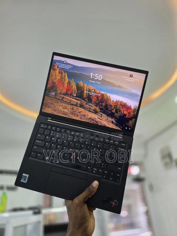 Laptop Lenovo ThinkPad X1 Carbon 16GB Intel Core i7 SSD 512GB · Photo 2