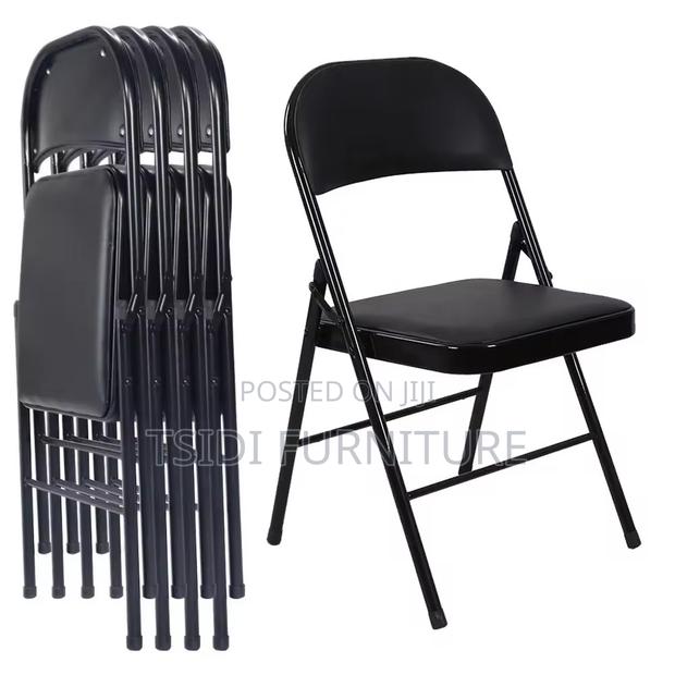Quality Folding Chairs · Photo 2