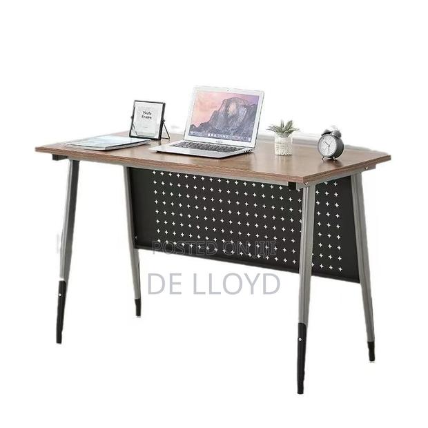 Modern Office Table (140cm by 60 Cm ) photo 3