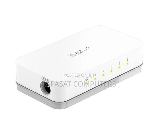 D-Link Des-1005c 5-Port Unmanaged Switch