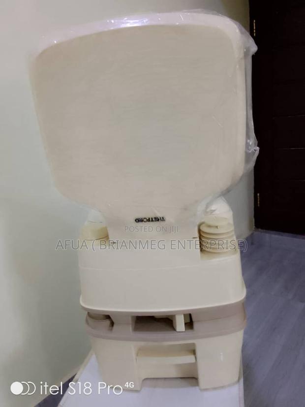 Thetford Porta Potty, Portable Toilet photo 4