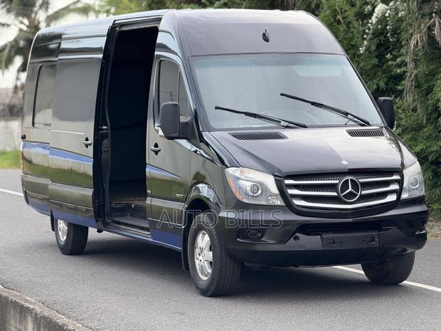 Mercedes-Benz Sprinter 2014 Black