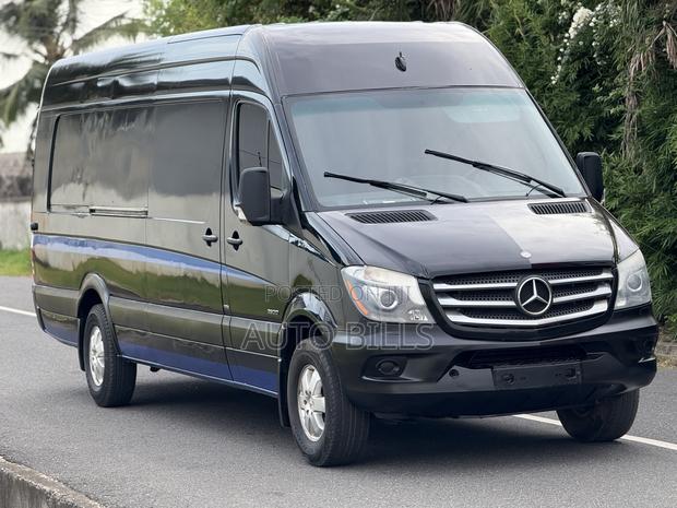 Mercedes-Benz Sprinter 2014 Black