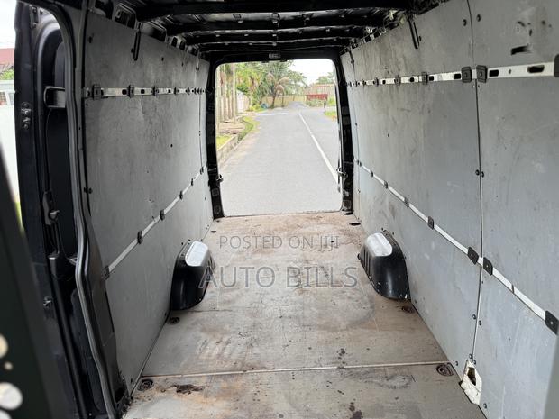 Mercedes-Benz Sprinter 2014 Black