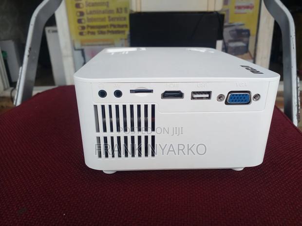 Home Theatres Projector 1080p photo 4