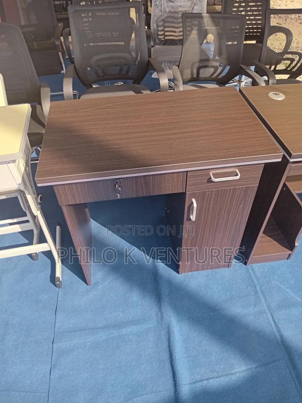 Design and Cute Table for Cute Space · Photo 2