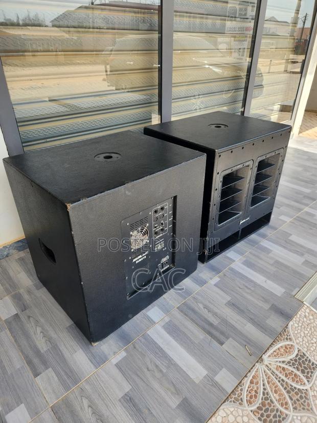Active Subwoofer 18" Pair photo 2
