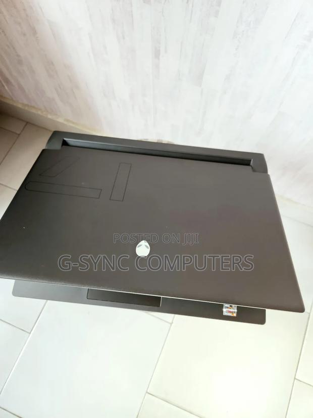 Laptop Dell Alienware m17 R5 16GB AMD Ryzen 9 SSD 1T photo 9