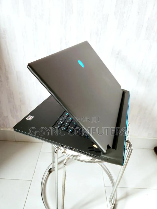 Laptop Dell Alienware m17 R5 16GB AMD Ryzen 9 SSD 1T photo 11