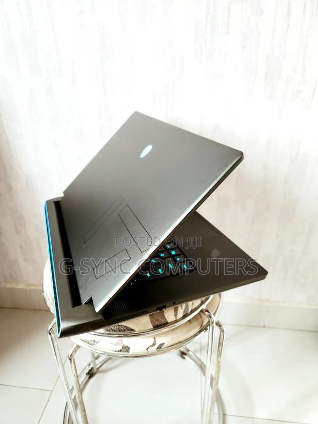 Laptop Dell Alienware m17 R5 16GB AMD Ryzen 9 SSD 1T photo 12
