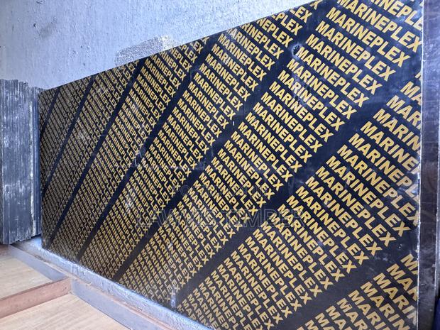 Marineplex Plywood / Wood / Decking Board / 18mm / Marine