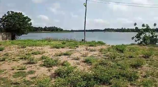 Ada Chalet Lands for Sale · Photo 4