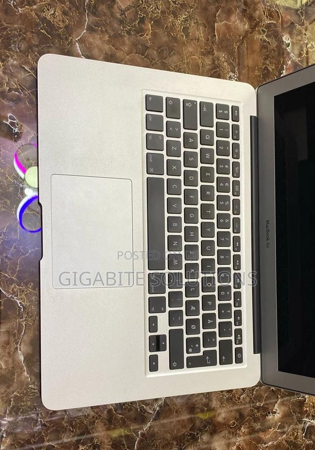Laptop Apple MacBook Air 2014 4GB Intel Core I5 SSD 128GB photo 3
