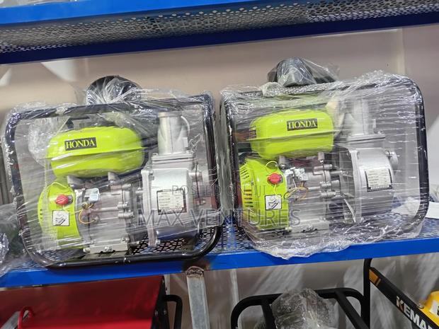 Honda 3 Inches Water Pump Gasoline Ergonomic · Photo 2