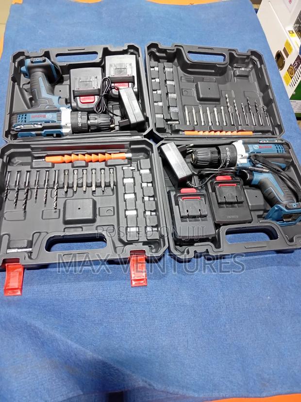 Industrial Grade Bosch Drilling Machine · Photo 2