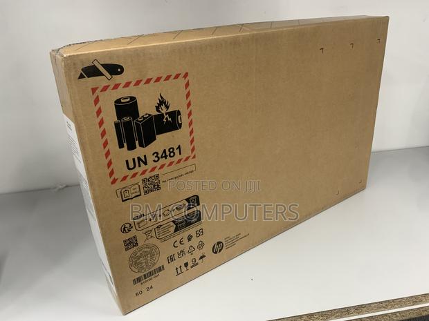 New Laptop HP 15 8GB AMD Ryzen 5 SSD 512GB photo 2
