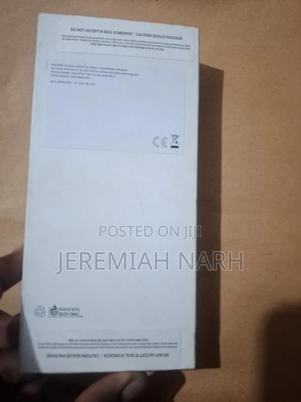 New Samsung Galaxy A06 64 GB Black photo 2