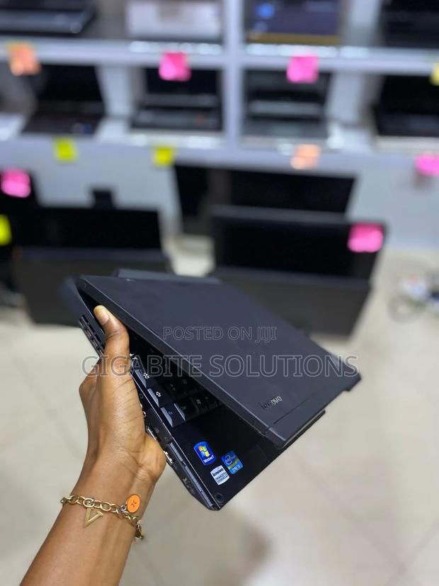 Laptop Lenovo ThinkPad X220 4GB Intel Core I3 HDD 320GB photo 5