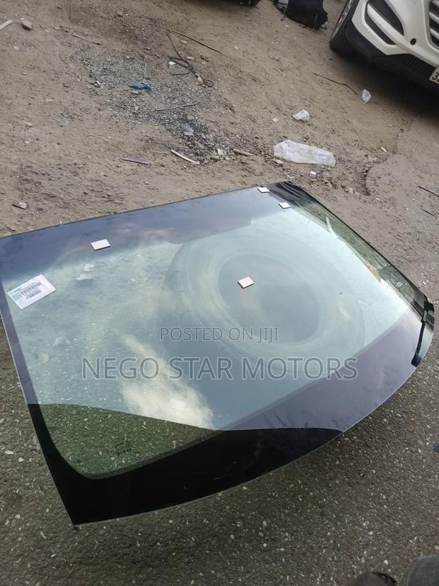 Honda Ridgeline 2017 Front Windscreen Normal Type photo 2
