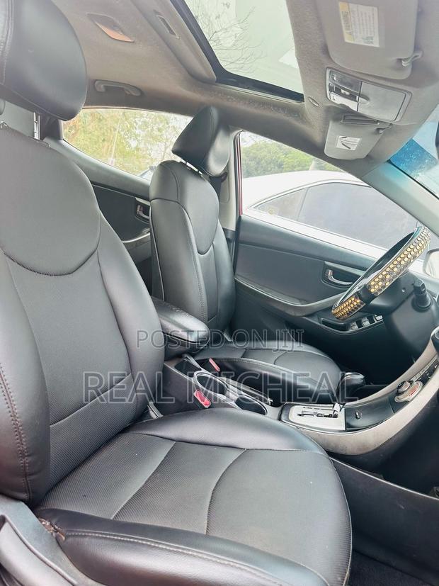 Hyundai Elantra GLS Sedan FWD (1.8L 4cyl 6A) 2013 Red