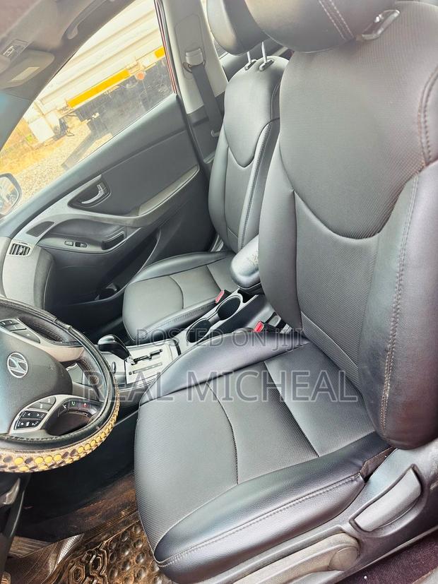 Hyundai Elantra GLS Sedan FWD (1.8L 4cyl 6A) 2013 Red