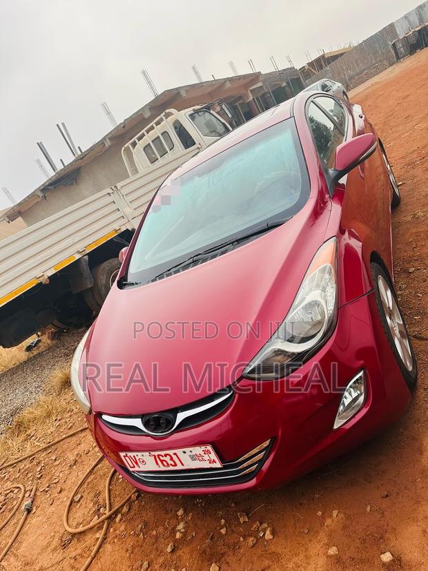 Hyundai Elantra GLS Sedan FWD (1.8L 4cyl 6A) 2013 Red