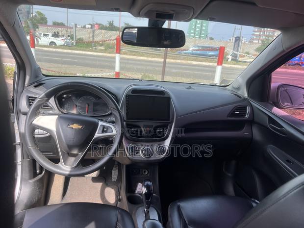 Chevrolet Spark 1LT 4dr Hatchback (1.2L 4cyl CVT) 2015 Silver