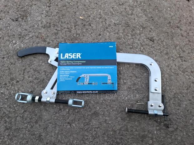 Laser Tools Valve Spring Compressor - 3523 · Photo 3