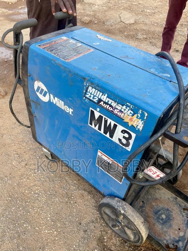 Millermatic 212 Auto-Set Mig Welder