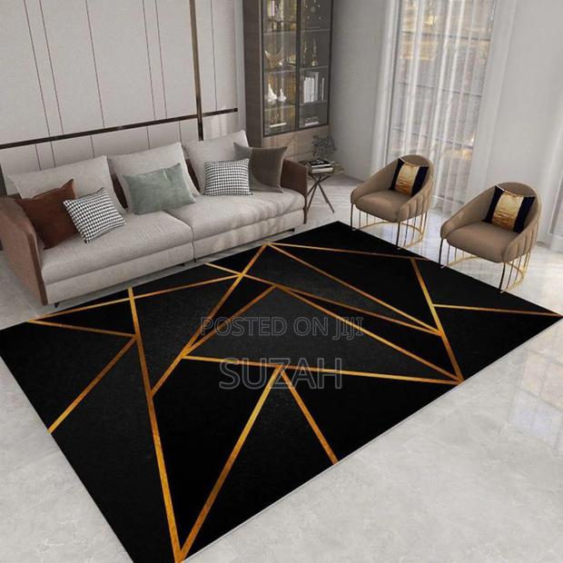 Luxury Center Mat · Photo 2