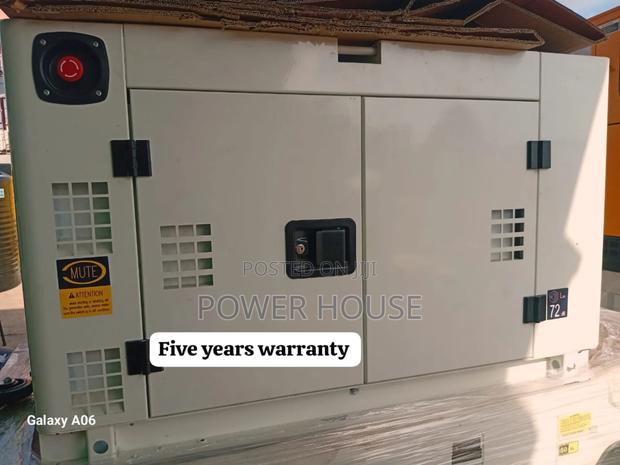 Regulator 20kva Perkins Diesel Generator 20kva