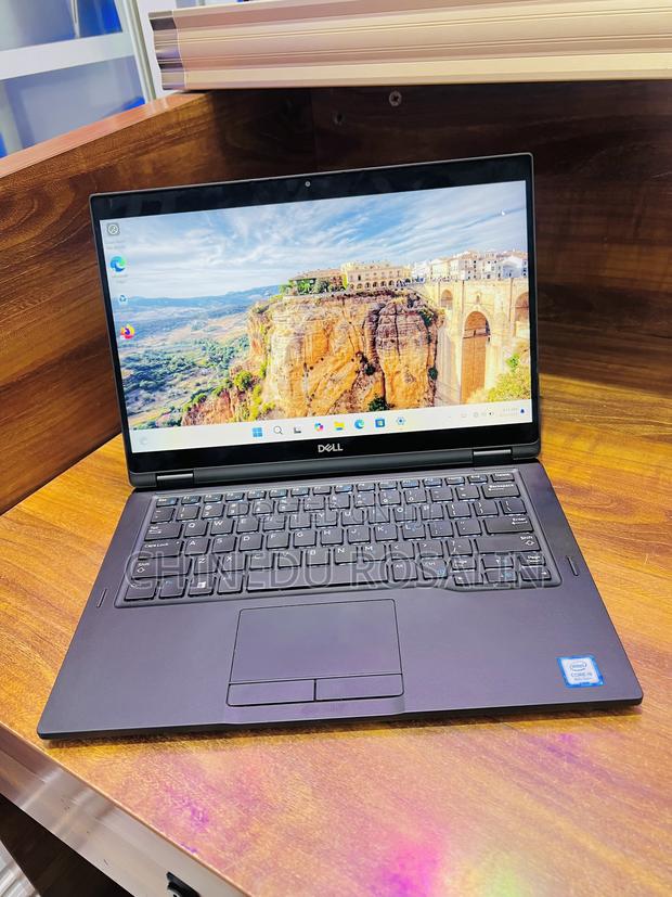 Laptop Dell Latitude 7390 16GB Intel Core I5 SSD 256GB