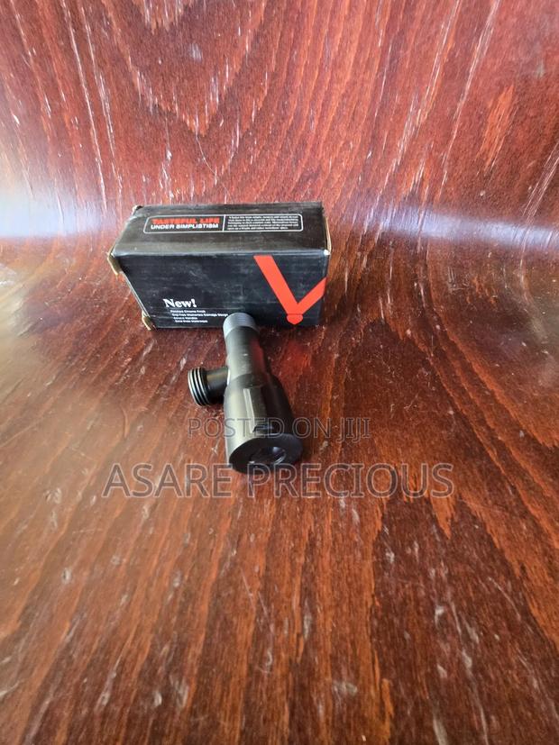 Angle Valve Black · Photo 3