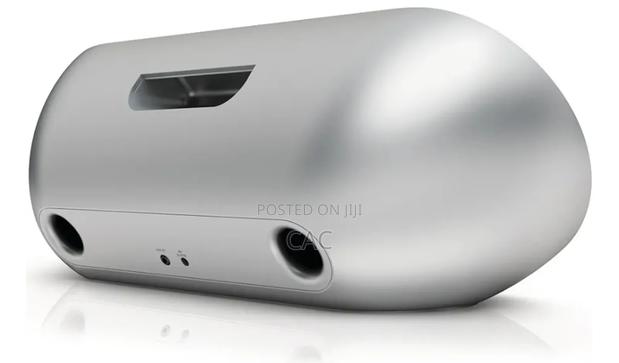Philips Fidelio Rechargeable Bluetooth Speaker photo 2