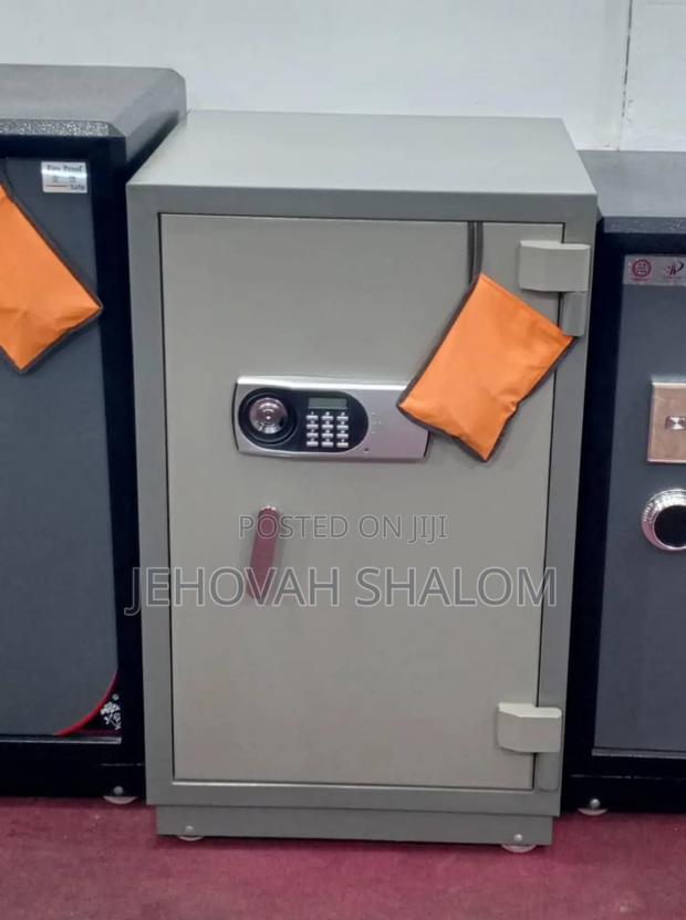 Fireproof Money Safe Available for Sale · Photo 2