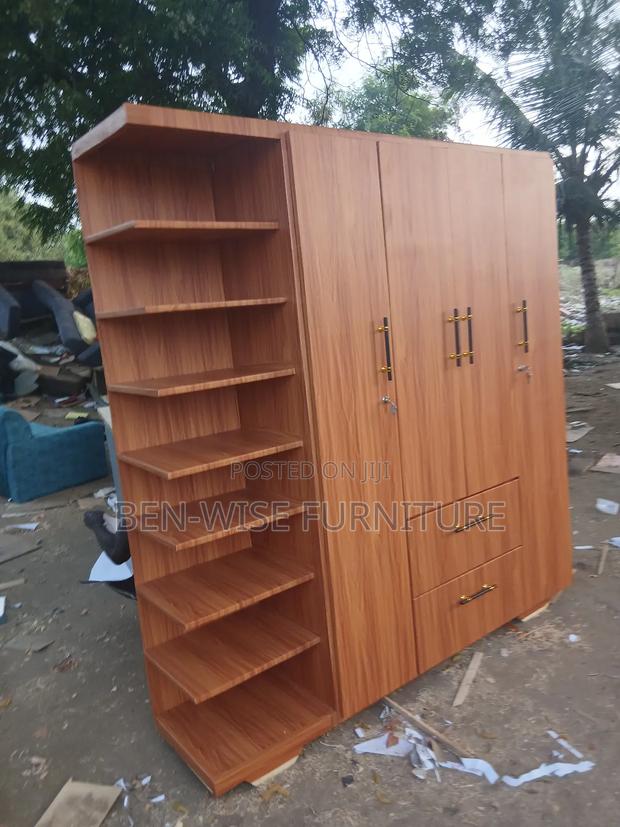 Quality Wardrobe · Photo 3